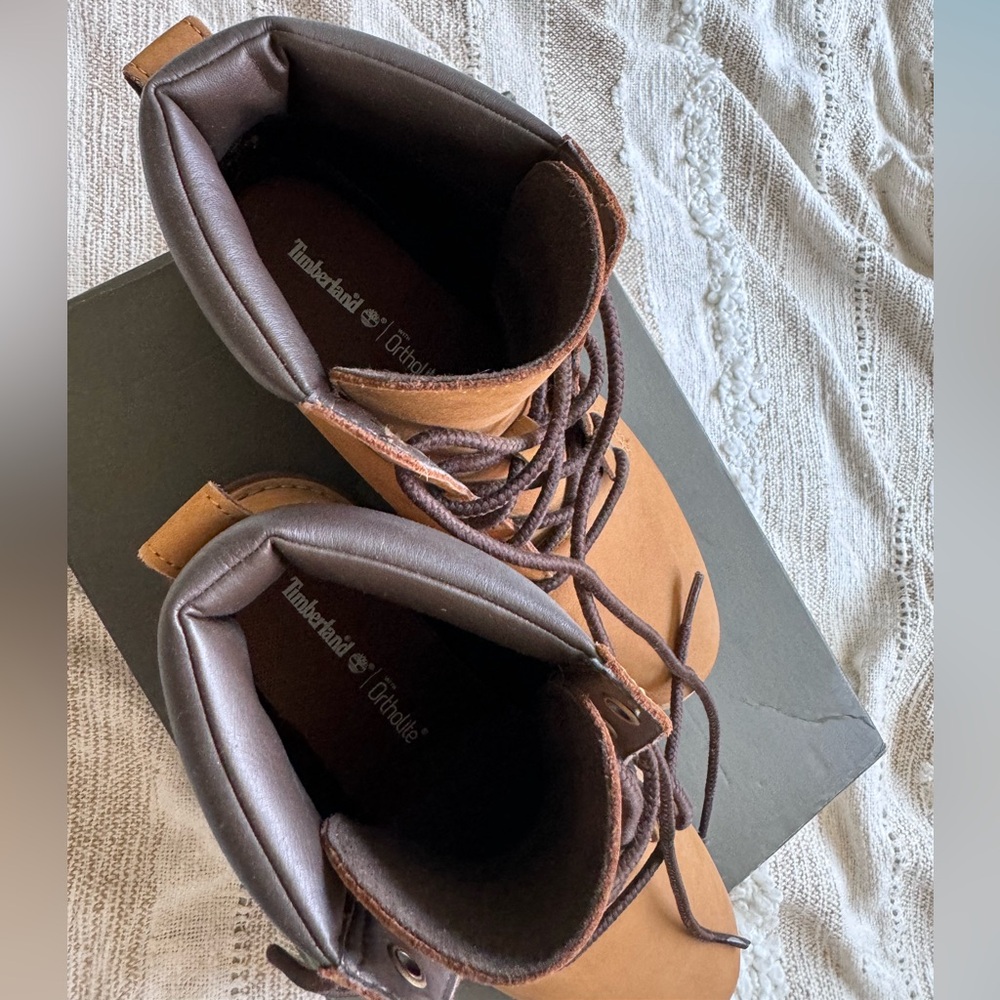 Timberlands - Picture 7 of 10
